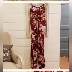 Like New Band of Gypsies silky burgundy red floral one piece jumpsuit sz. Small